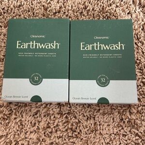 Cleanomic Earthwash Eco-Friendly Detergent Sheets